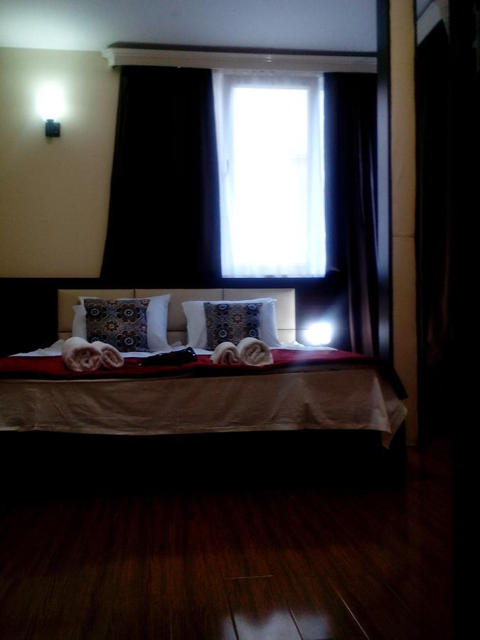 Hotel White Neptun Georgia ティビリシ エクステリア 写真