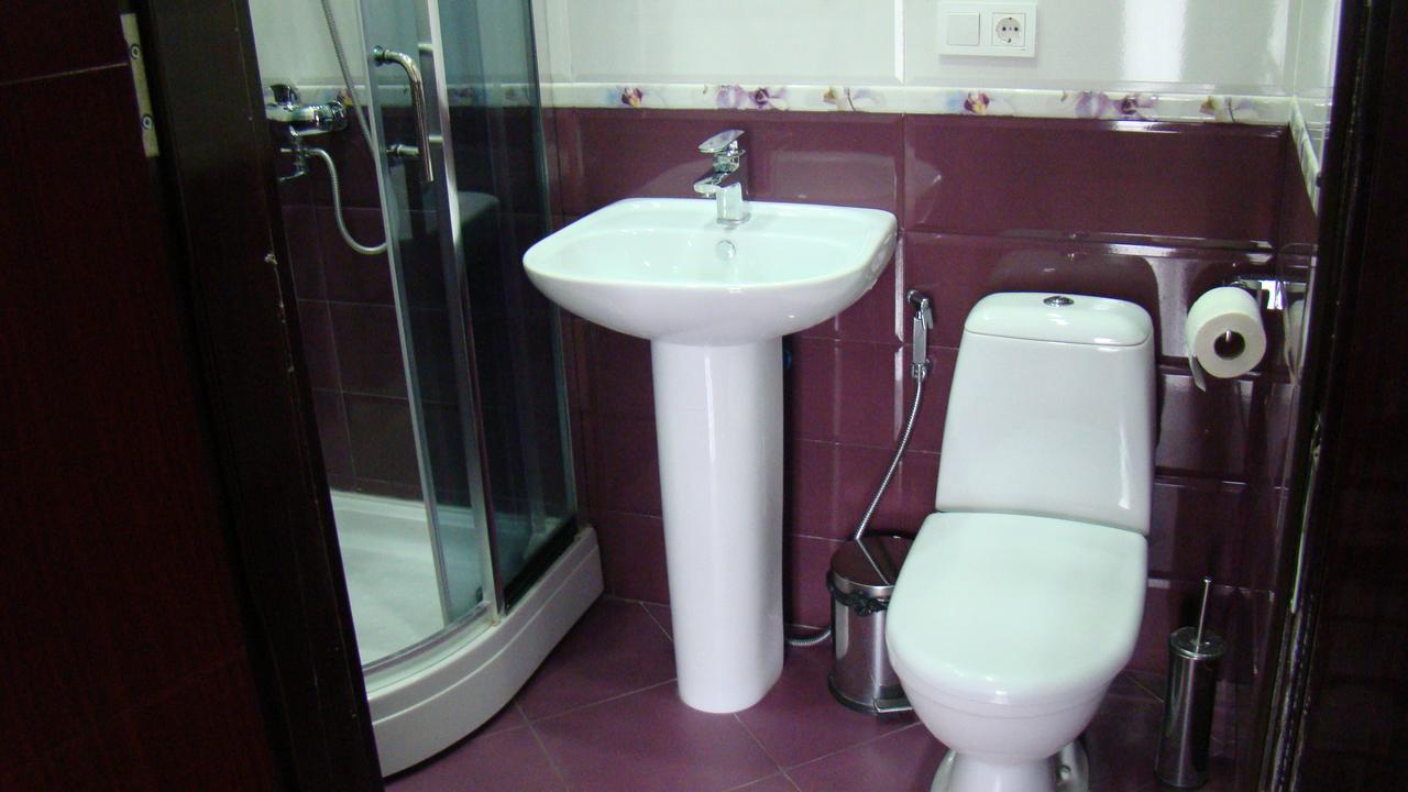 Hotel White Neptun Georgia ティビリシ エクステリア 写真